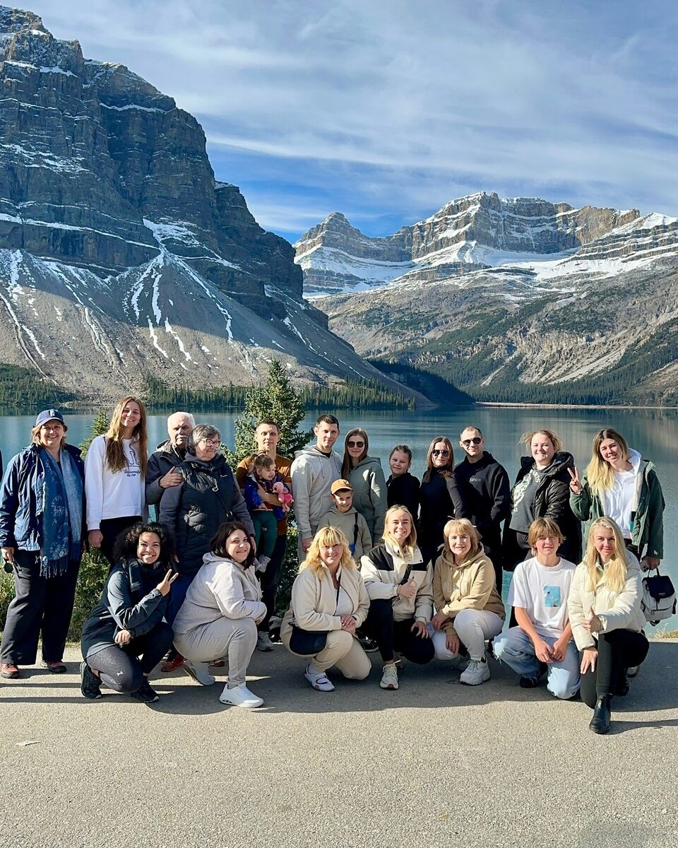 Top Choice Tours group in the Canadian Rockies — photo 3