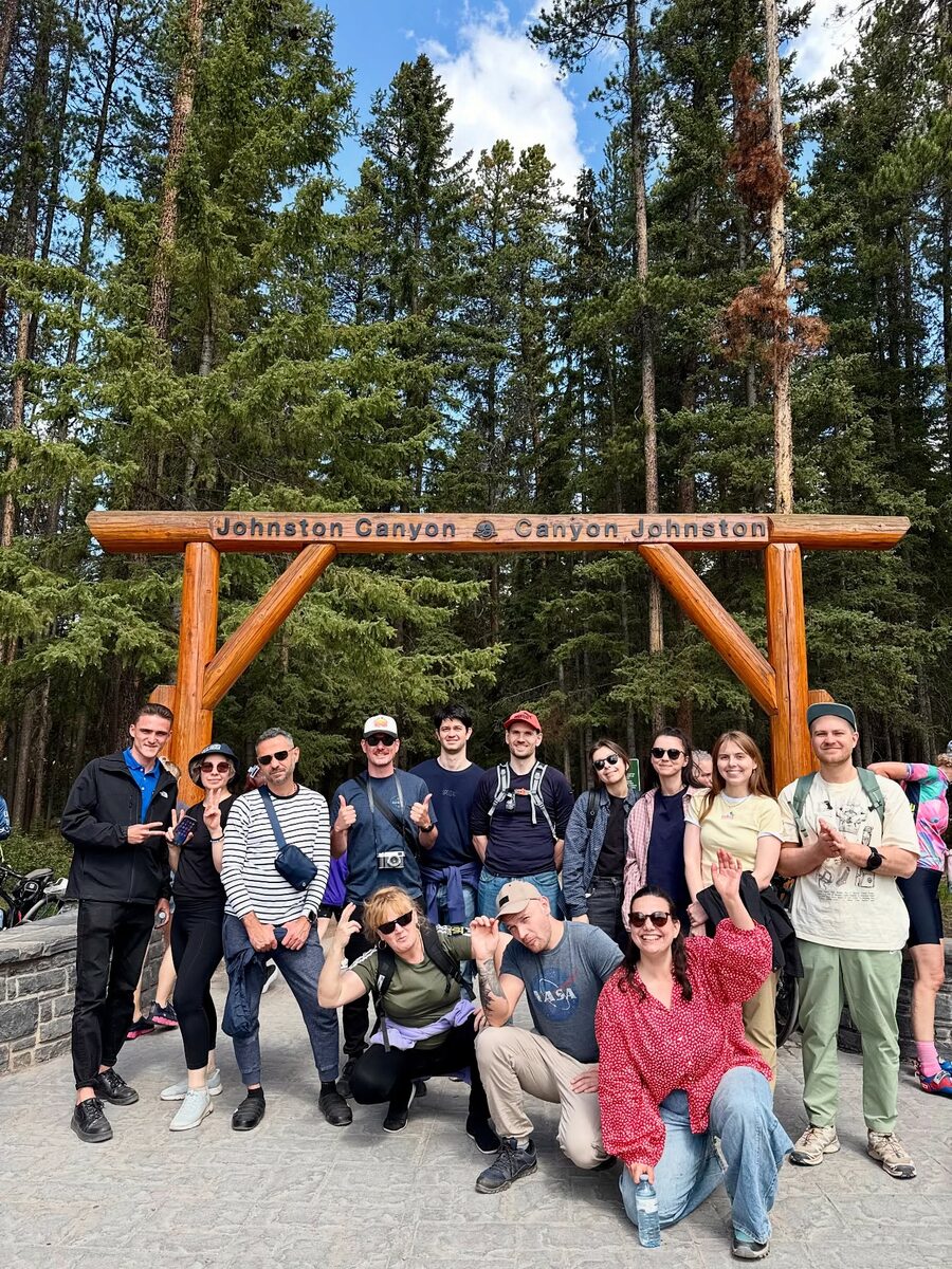 Top Choice Tours group in the Canadian Rockies — photo 4