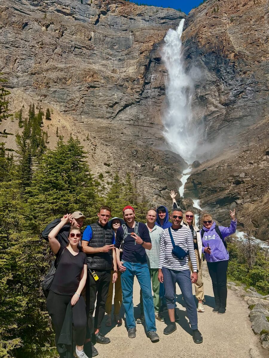 Top Choice Tours group in the Canadian Rockies — photo 7