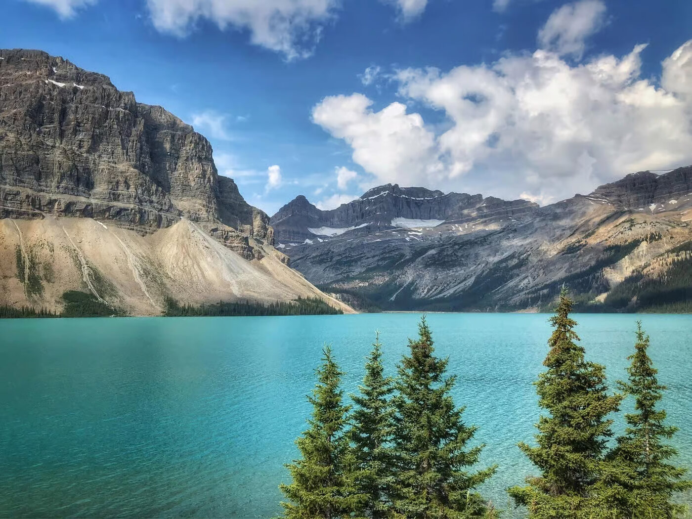 Turquoise alpine lake along the Four Lakes route